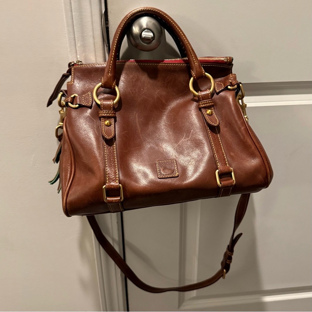 Dooney & Bourke Florentine Satchel in Chestnut